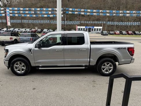 Used 2024 Ford F150 XLT w/ Mobile Office Package image 5