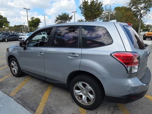 Used 2017 Subaru Forester 2.5i w/ Popular Package #2A image 4
