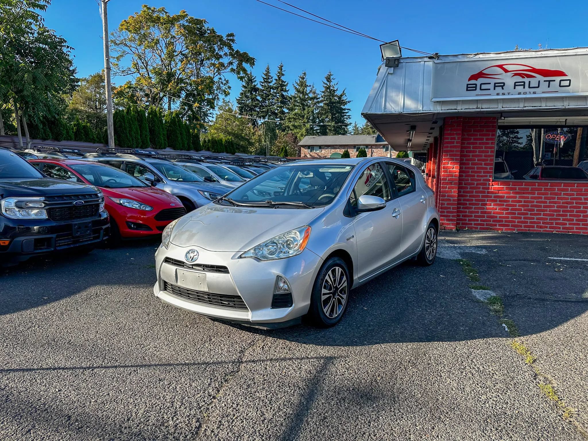 Used 2014 Toyota Prius C Two FWD image 1