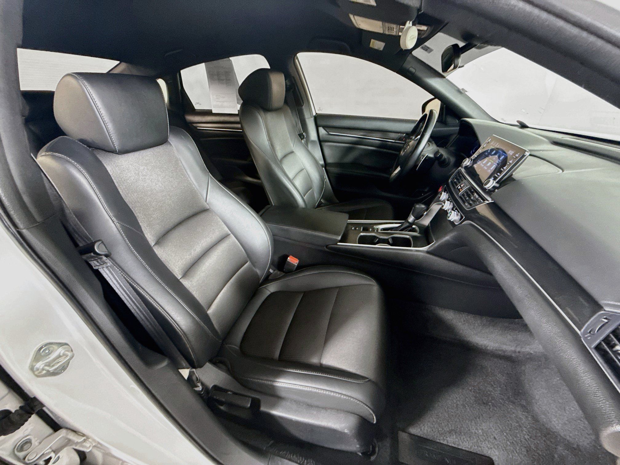 Used 2021 Honda Accord Sport image 33