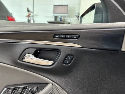 Used 2017 Chevrolet Impala Premier w/ Enhanced Convenience Package FWD image 16