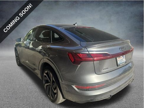 Used 2023 Audi e-tron Premium Plus w/ Premium Plus Package AWD/4WD image 3