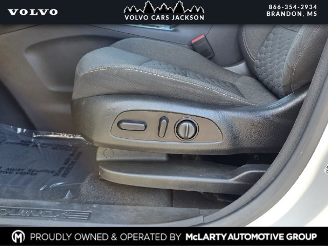 Used 2021 Chevrolet Equinox LT w/ Driver Convenience Package FWD image 15