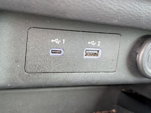 Used 2023 Nissan Rogue SV image 19