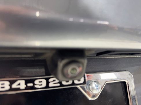 Used 2022 BMW 530i xDrive w/ Convenience Package image 24