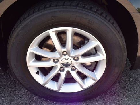 Used 2019 Dodge Grand Caravan SXT FWD image 45