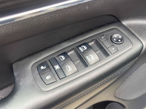 Used 2019 Jeep Grand Cherokee Limited RWD image 15