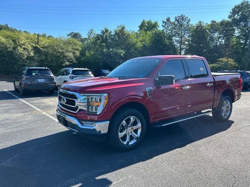Used 2021 Ford F150 XLT w/ Equipment Group 302A High AWD/4WD image 9