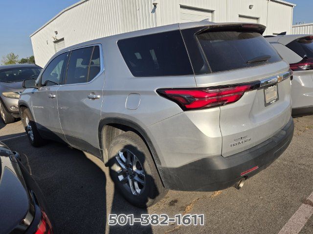 Used 2022 Chevrolet Traverse LS FWD image 2