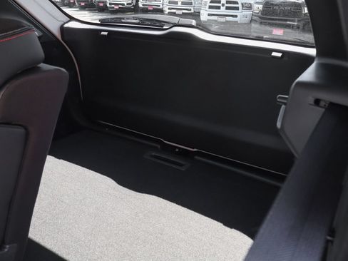 Used 2025 Nissan Kicks SR w/ SR Premium Package FWD image 55