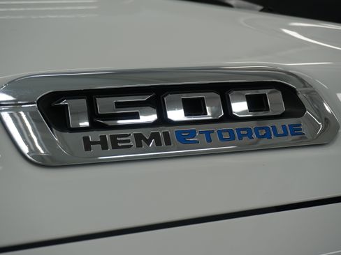 Used 2024 RAM 1500 Lone Star AWD/4WD image 7