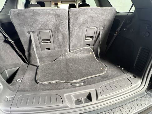 Used 2022 Dodge Durango SXT image 23