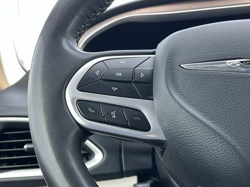 Used 2023 Chrysler Voyager LX FWD image 26