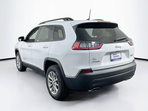 Used 2022 Jeep Cherokee Latitude Lux w/ Mopar Interior Package AWD/4WD image 7