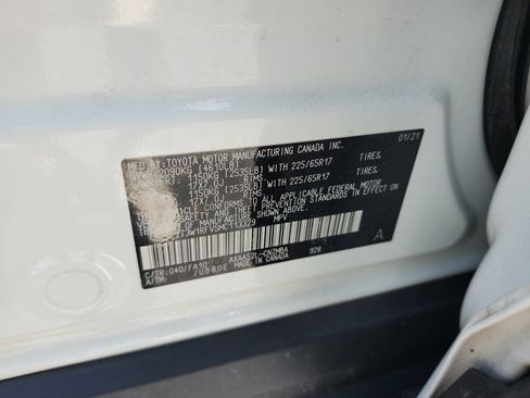 Used 2021 Toyota RAV4 XLE FWD image 21