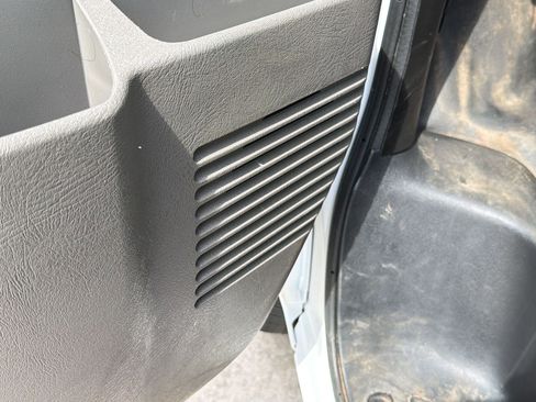 Used 2022 Chevrolet Express 3500 Extended w/ Driver Convenience Package image 23