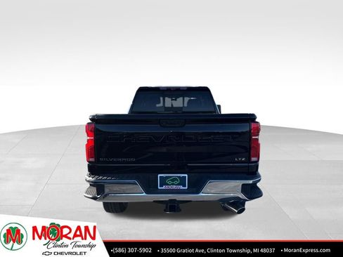 Used 2024 Chevrolet Silverado 2500 LTZ w/ LTZ Plus Package image 4