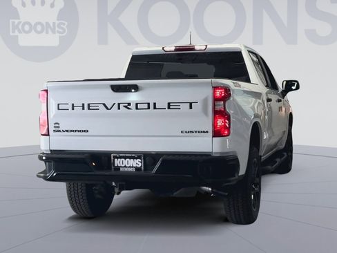 New 2026 Chevrolet Silverado 1500 Custom Trail Boss w/ Turbomax Blackout Package AWD/4WD image 12