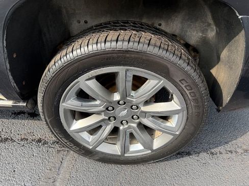 Used 2016 Chevrolet Tahoe LTZ image 17