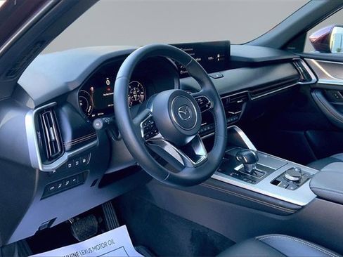 Used 2024 MAZDA CX-90 Plug-In Hybrid w/ Premium Plus image 11