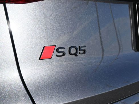 Certified 2025 Audi SQ5 Premium Plus w/ Premium Plus Package image 19