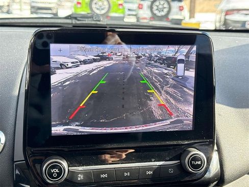 Used 2021 Ford EcoSport Titanium image 18