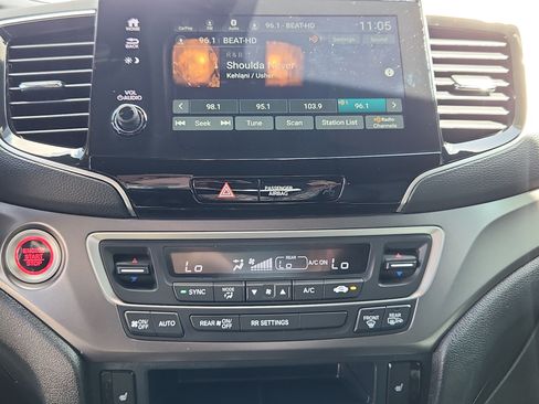 Used 2023 Honda Passport EX-L image 22