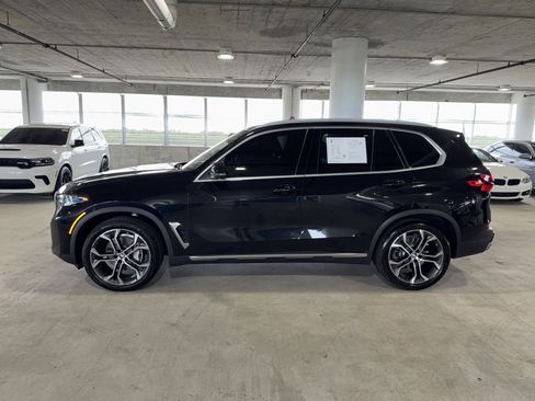 Used 2024 BMW X5 sDrive40i w/ Premium Package image 5