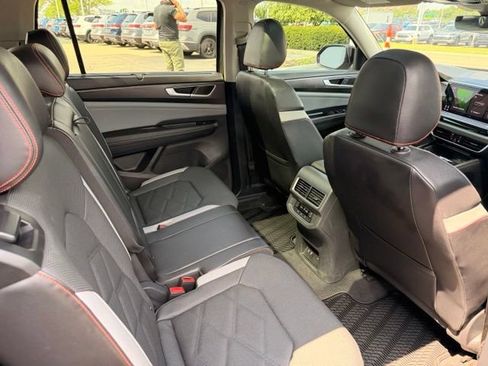 Certified 2024 Volkswagen Atlas Peak Edition SEL AWD/4WD image 14