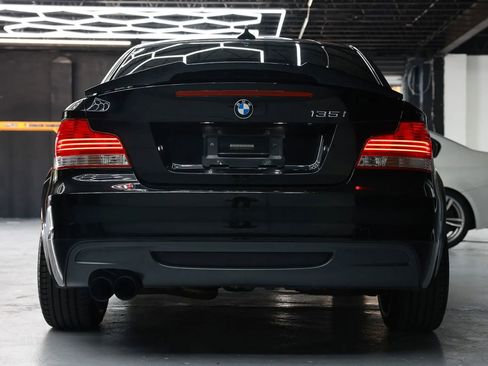 Used 2009 BMW 135i Coupe w/ Sport Pkg RWD image 4