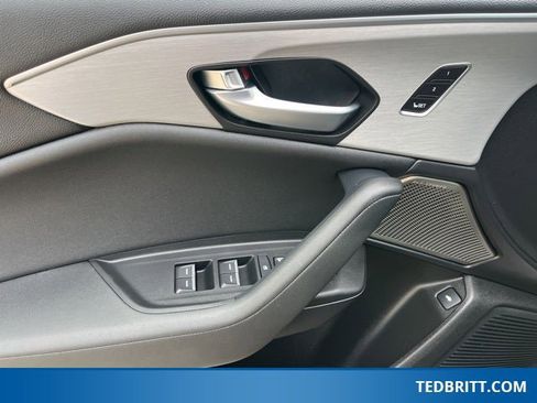 Used 2025 Acura TLX w/ Technology Package image 44