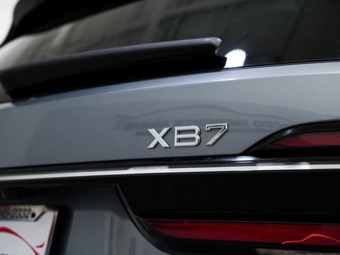 Used 2024 BMW ALPINA XB7 image 21