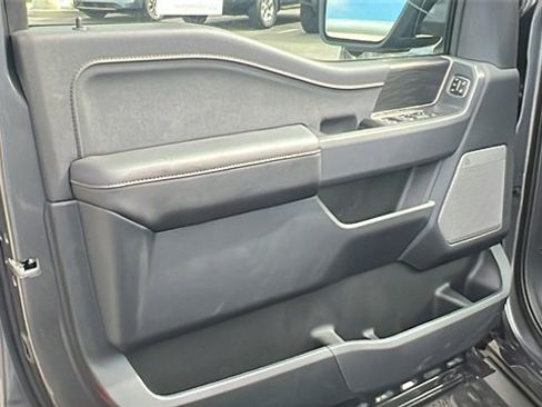 New 2025 Ford F150 Lightning Lariat image 19