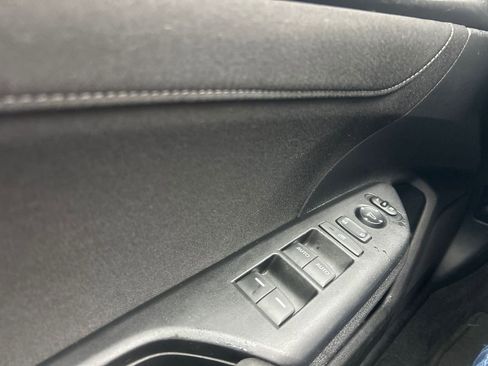 Used 2018 Honda Civic EX-T image 9