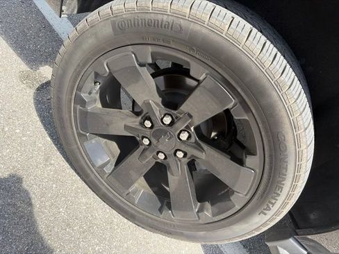 Used 2017 Chevrolet Tahoe LS RWD image 5