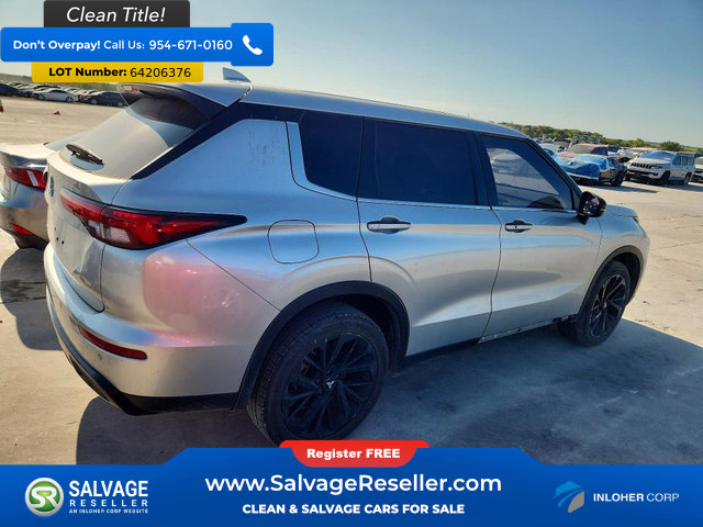 Used 2022 Mitsubishi Outlander SE FWD image 4
