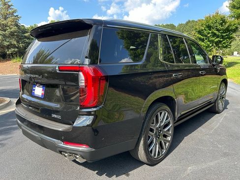 Used 2026 GMC Yukon Denali Ultimate AWD/4WD image 28