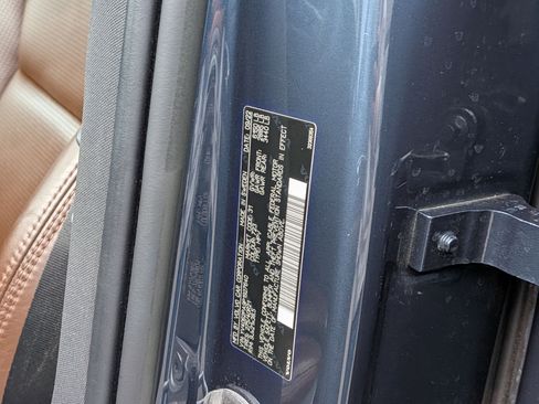 Certified 2023 Volvo XC90 B6 Ultimate image 34