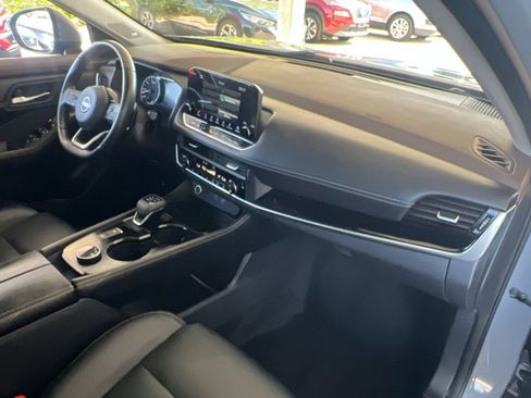 Certified 2023 Nissan Rogue SL w/ SL Premium Package AWD/4WD image 23