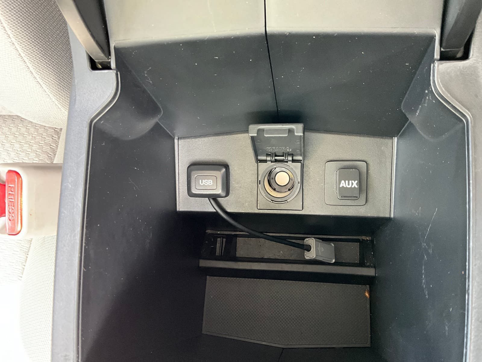 Used 2016 Honda CR-V LX image 13