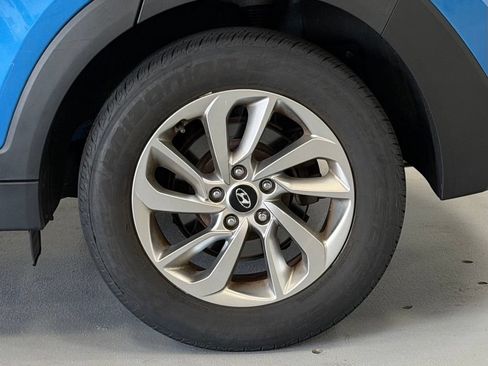 Used 2018 Hyundai Tucson SE w/ Cargo Package FWD image 8