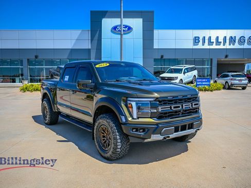 Used 2018 Ford F150 Raptor w/ Equipment Group 802A Luxury AWD/4WD image 1