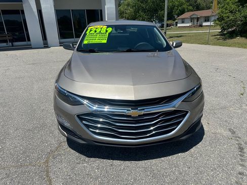 Used 2023 Chevrolet Malibu LT w/ Driver Confidence Package FWD image 8