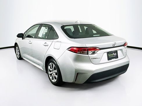Used 2024 Toyota Corolla LE FWD image 5