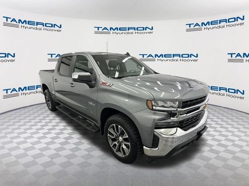 Used 2021 Chevrolet Silverado 1500 LT w/ Texas Edition Plus AWD/4WD image 7