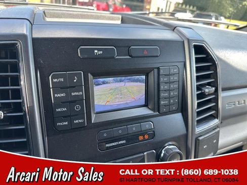 Used 2019 Ford F250 XLT w/ Snow Plow Prep Package image 23