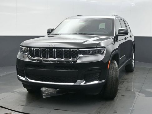New 2026 Jeep Grand Cherokee L 4WD image 3