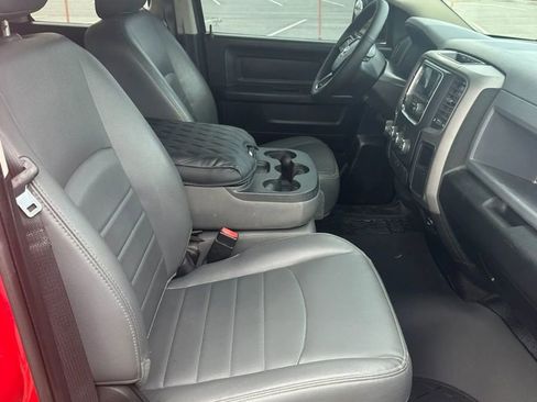 Used 2019 RAM 1500 Tradesman image 12