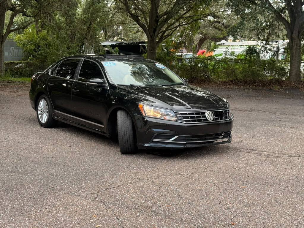 Used 2016 Volkswagen Passat 1.8T SE FWD image 1