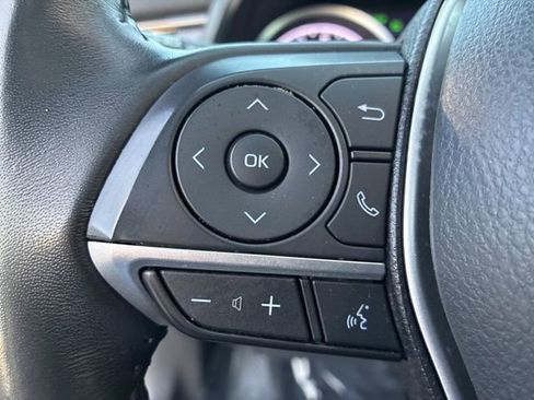 Used 2023 Toyota Camry XLE image 29